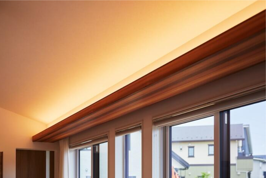 勾配天井がのびやかな平屋の家