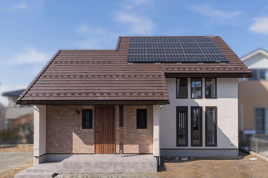 お子様との暮らしを楽しむ柔らかな欧州デザインの邸宅