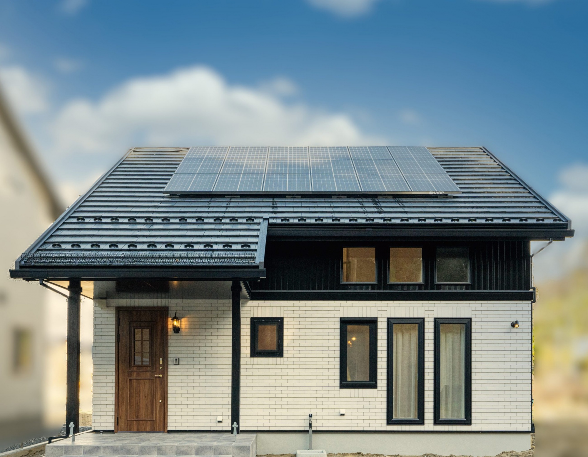 光あふれる 森の中のカフェのようなくつろぎの暮らし