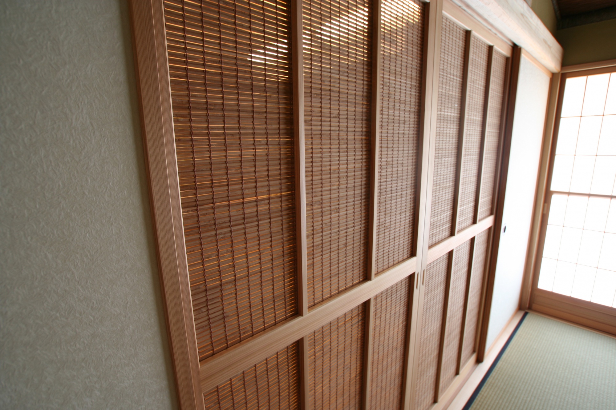 中二階のある平屋の自然素材の家