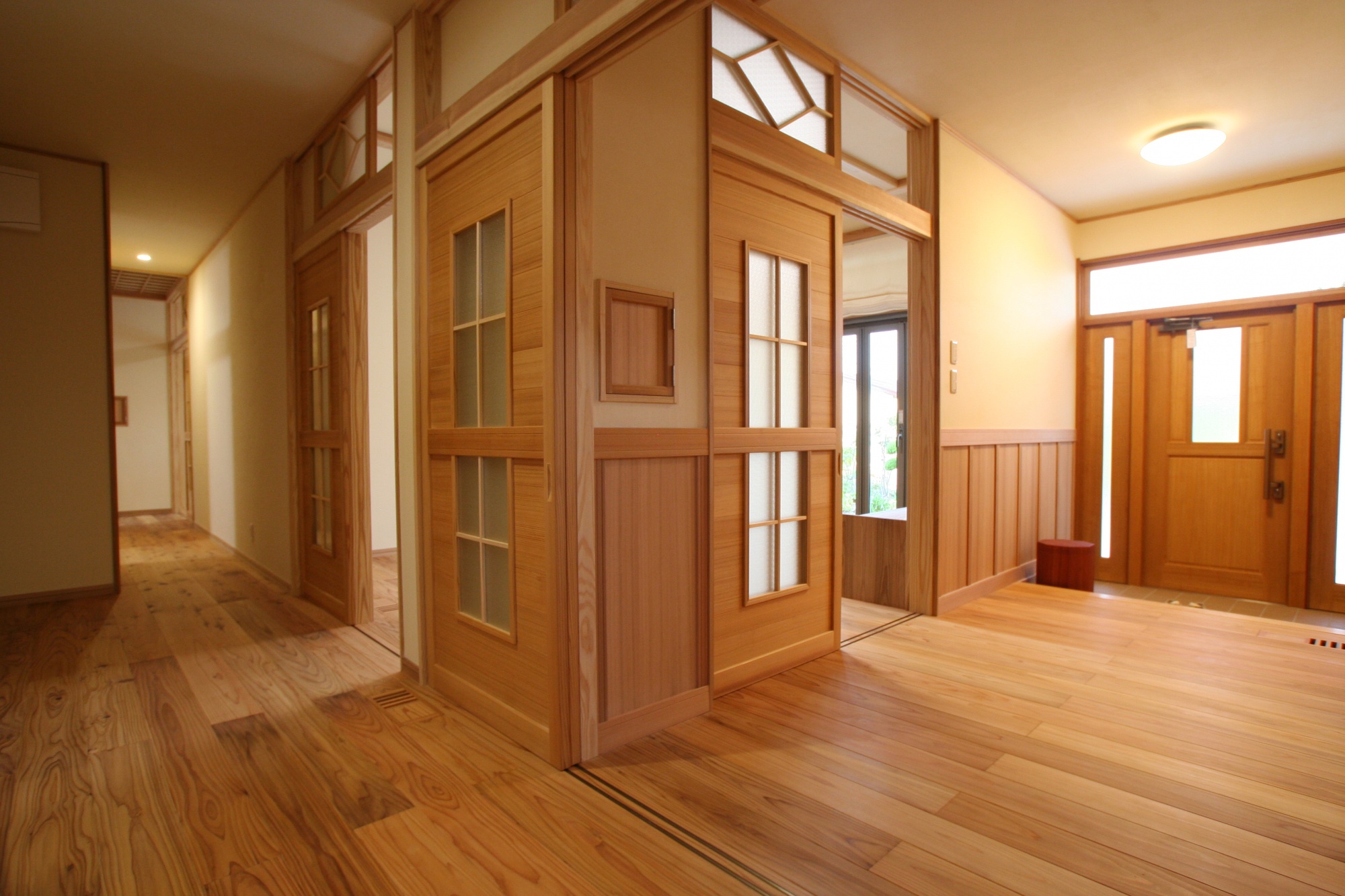 建具にもこだわりたい、平屋の自然素材の家