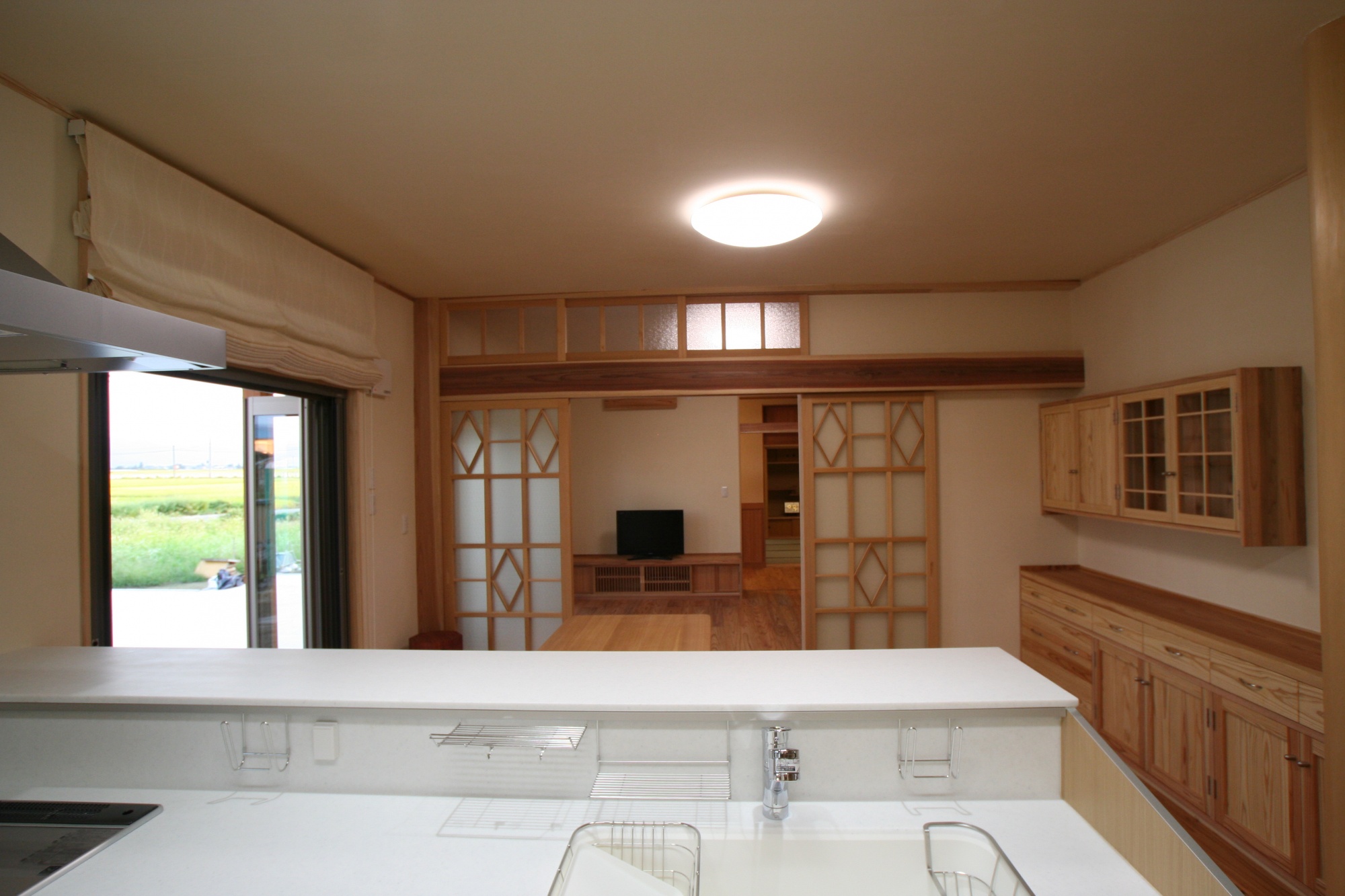 建具にもこだわりたい、平屋の自然素材の家