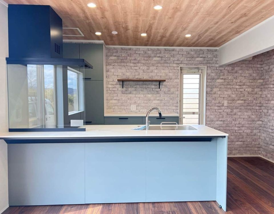 ＼大容量収納／ファミリークローゼットが２つある家