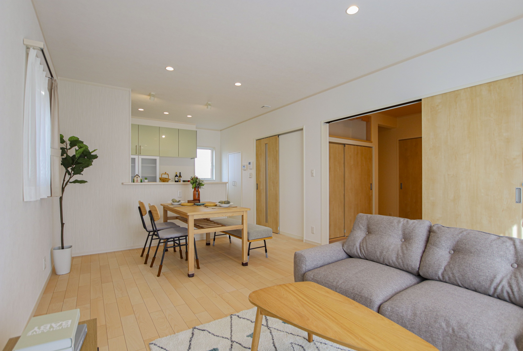 元気になる色鮮やかな家