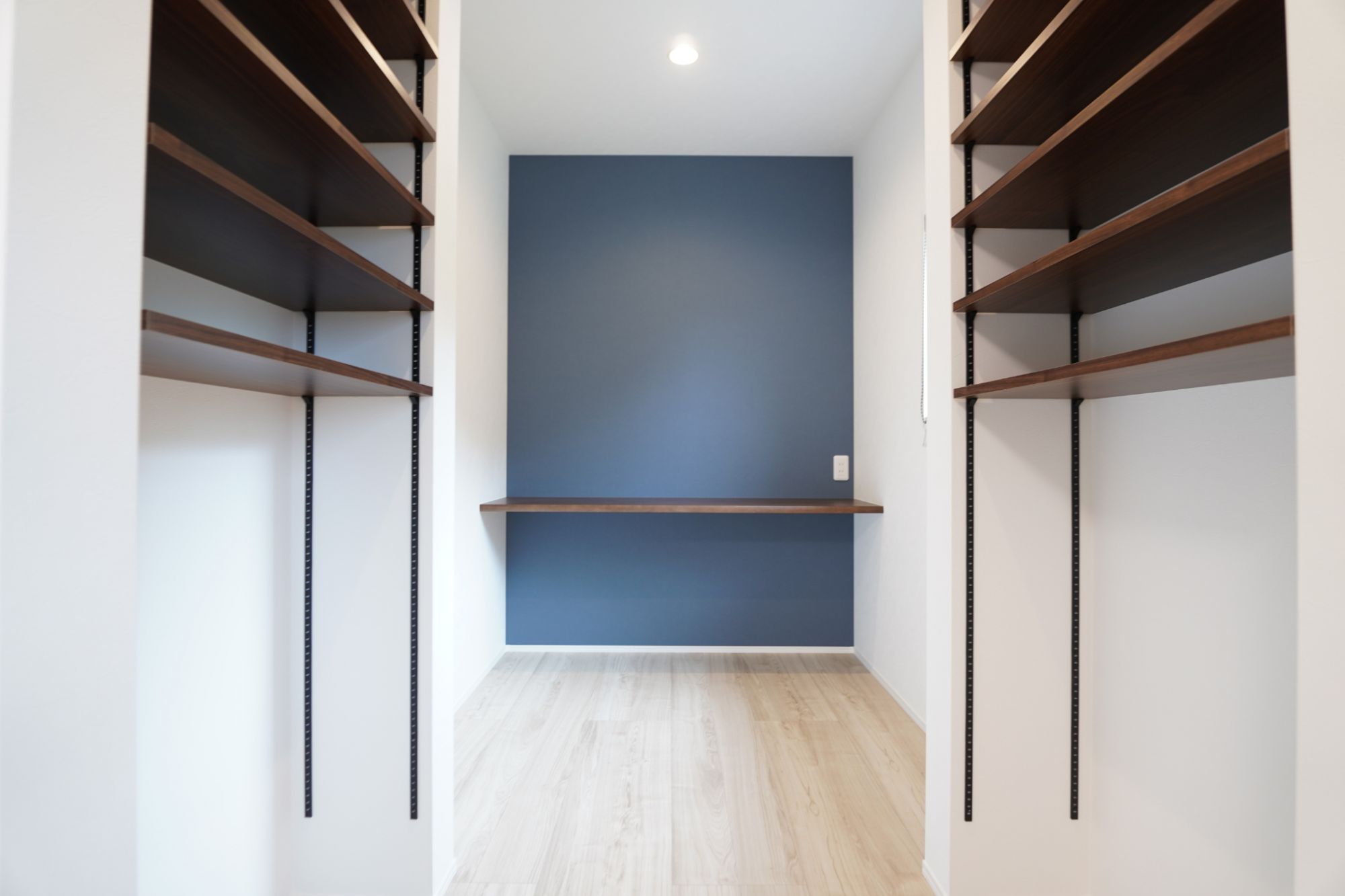 自然と調和する北欧テイストの家