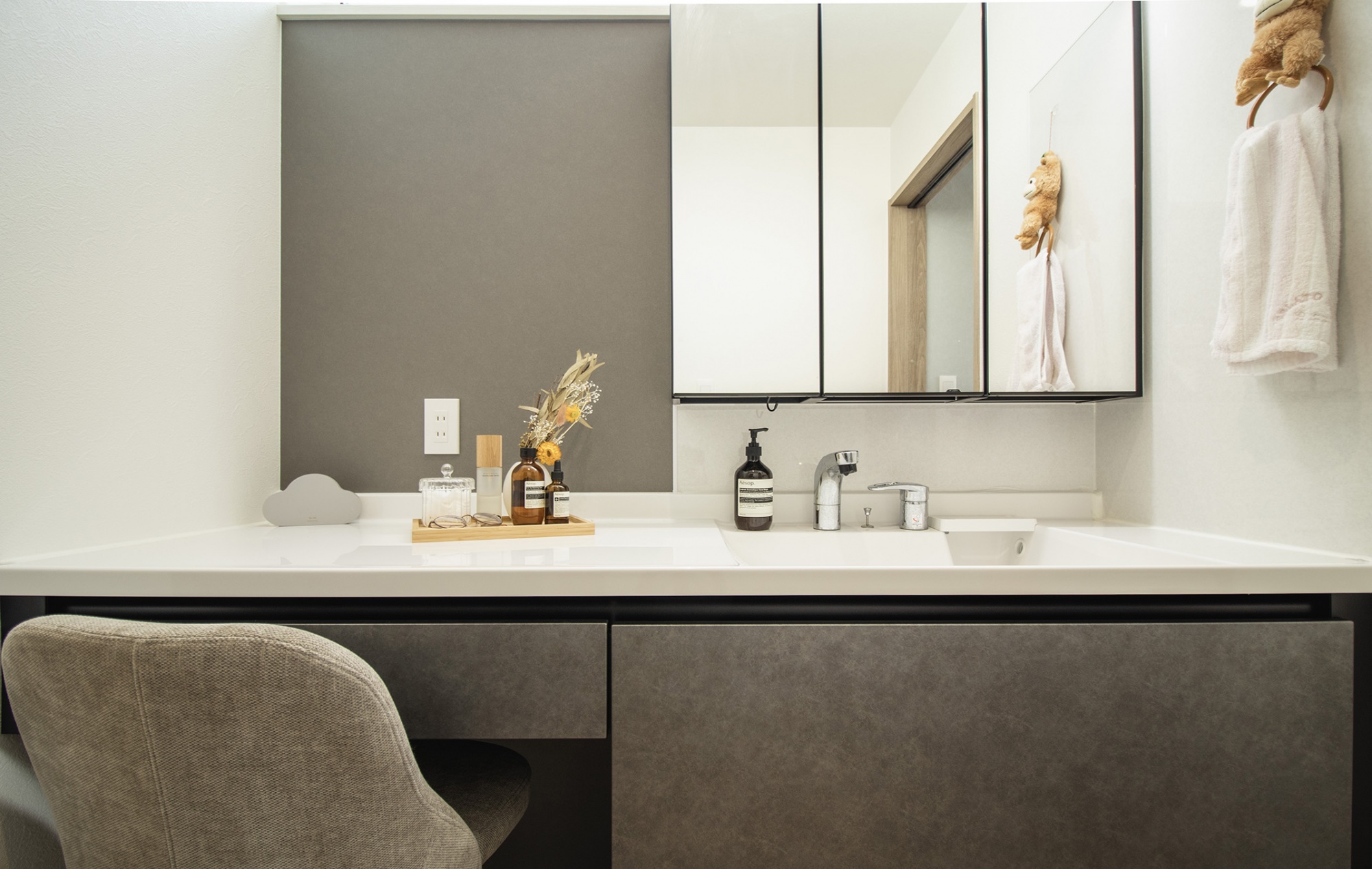 モダンデザインと機能性が融合したお家